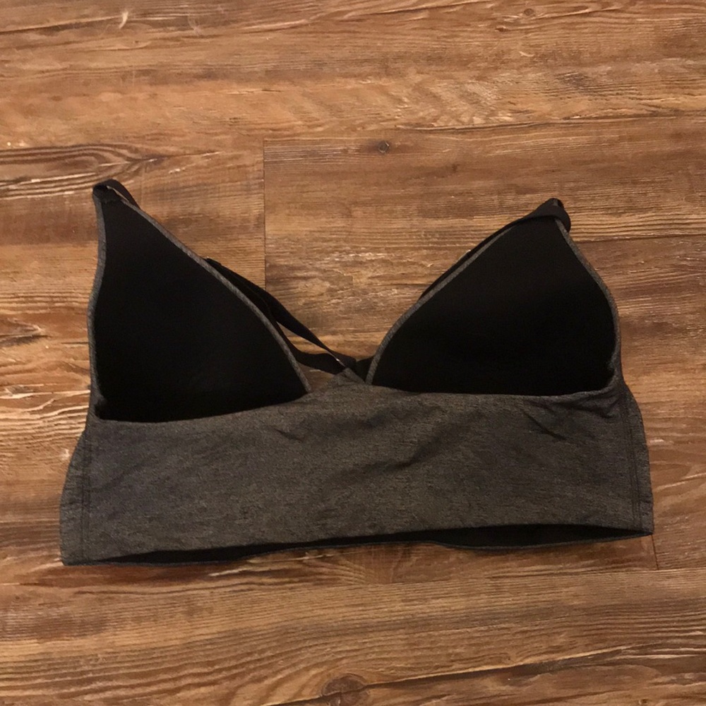 Cross back bra